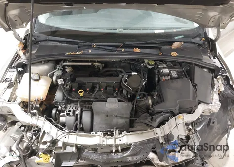 2015 Ford Focus Se z USA, uszkodzony, nr VIN 1FADP3K28FL209013